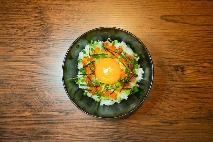 TKG（卵かけご飯）の最終進化系、爆誕！【京都老舗"初のれん分け"】仙台に降臨！新感覚お茶漬けバァーって何者？