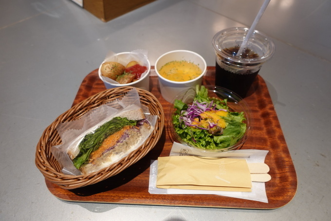 みのりカフェ モーニング.jpeg