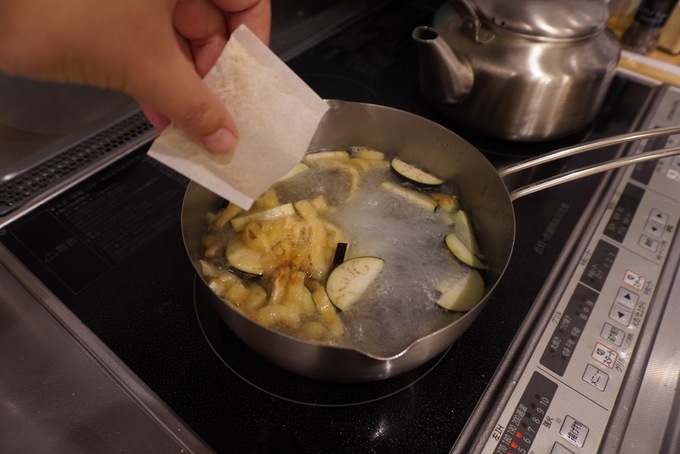 ロピア和だし使用味噌汁へ.JPG