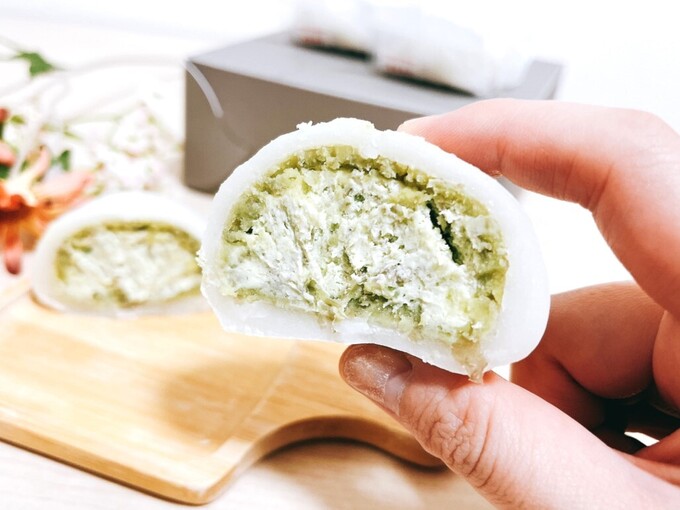 仙台の喜久福マニア悶絶！【伊達なずんだクリーム大福】を実食！「4店舗しかない」「クリーム多すぎ！？」