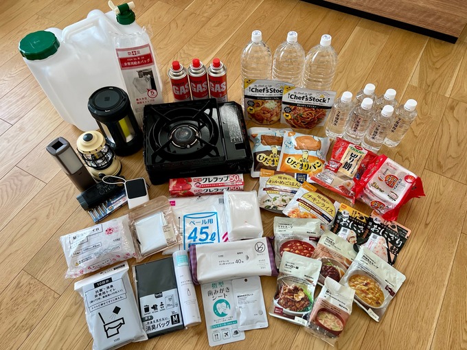 防災グッズ_全体.jpg