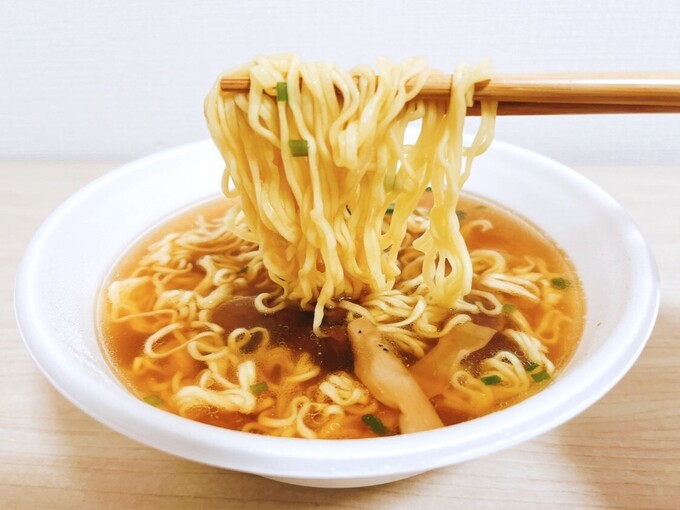 仙台ご当地高級カップラーメン【だい久製麺 牛たんラーメン】見た目残念？と侮ってゴメン！「アレ食べた瞬間、脱帽！」