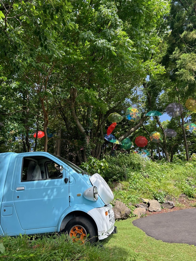 水色の車.jpeg