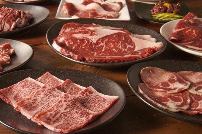 無料に半額も！？牛角さん神すぎ【食べ放題】焼肉だけじゃない！北海道名物グルメ！人気店のラーメン！ご当地スイーツ！宮城1店舗だけ