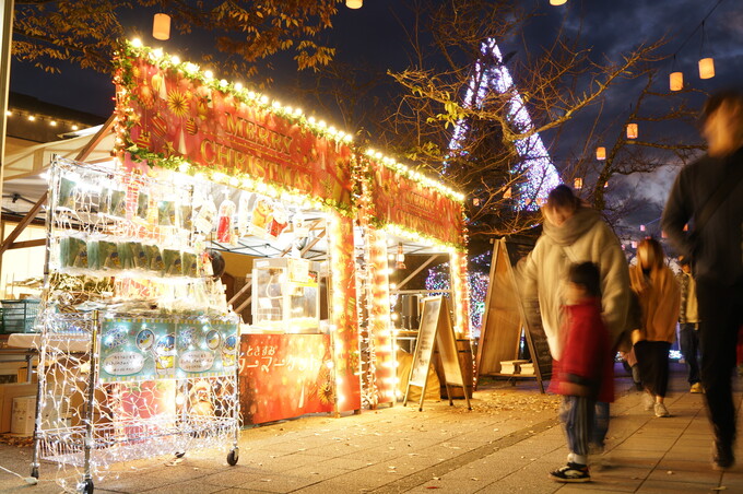 【今年初開催】入場無料！？クリスマスまでの限定イベント「イルミもフードも最高すぎる♡」「非日常感がたまらない～」