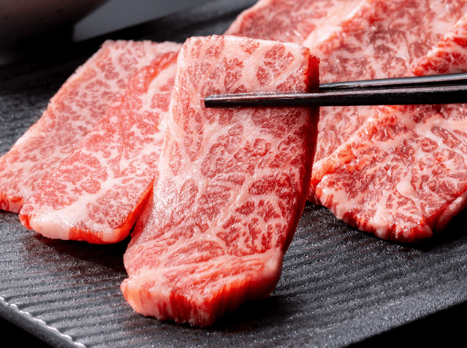 え、最高ブランド牛「500円」って本気！？【人気焼肉店】「1万円分の佐賀牛が無料？」「爆売れで即終売でしょ」肉の日に感謝
