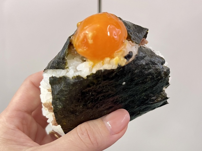 おにぎり激戦勃発！？【静岡】に“期待のホープ”出現！「コンビニやめるかも」米高騰（泣）→神コスパに脱帽