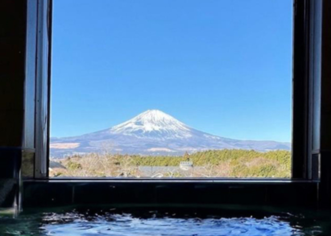 富士山を一望できる貸切展望風呂！？【御殿場市】「家族でゆっくり楽しめる」ちょっと贅沢な癒しの時間