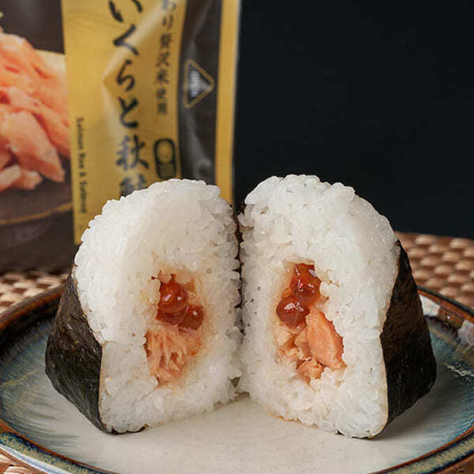 ごちむすび　いくらと秋鮭.jpg