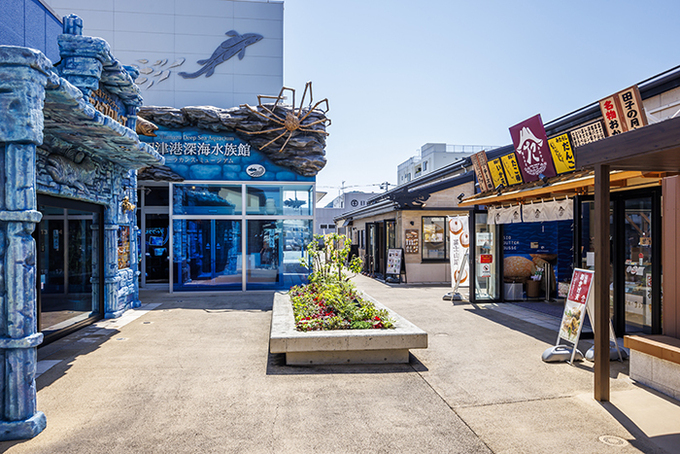 水族館外観.jpg