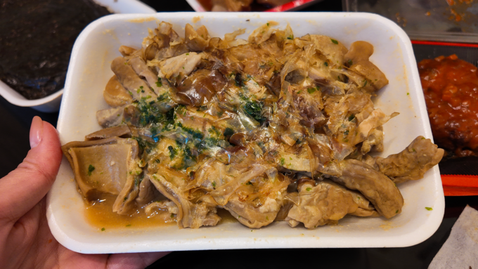 エムエムフーズ_もつ煮2.png