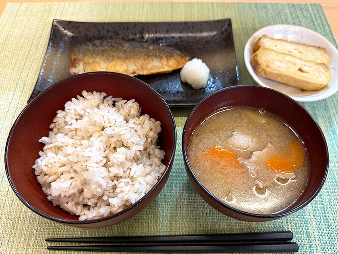 朝ごはん550円って神すぎ！【静岡モーニング】「毎日行きたい！」「実家を思い出す」和定食が食べられる店実食レポ！