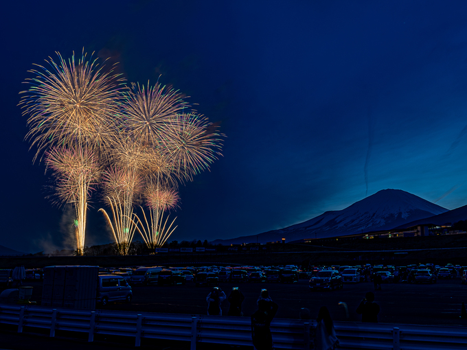 「富士山花火vsスピードウェイ2025」開催